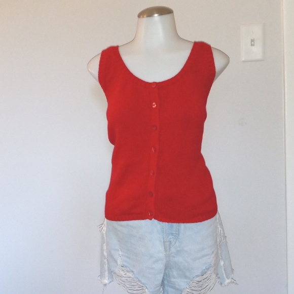 Viral Olivia Rodrigo red sweater vest large - Picture 7 of 8